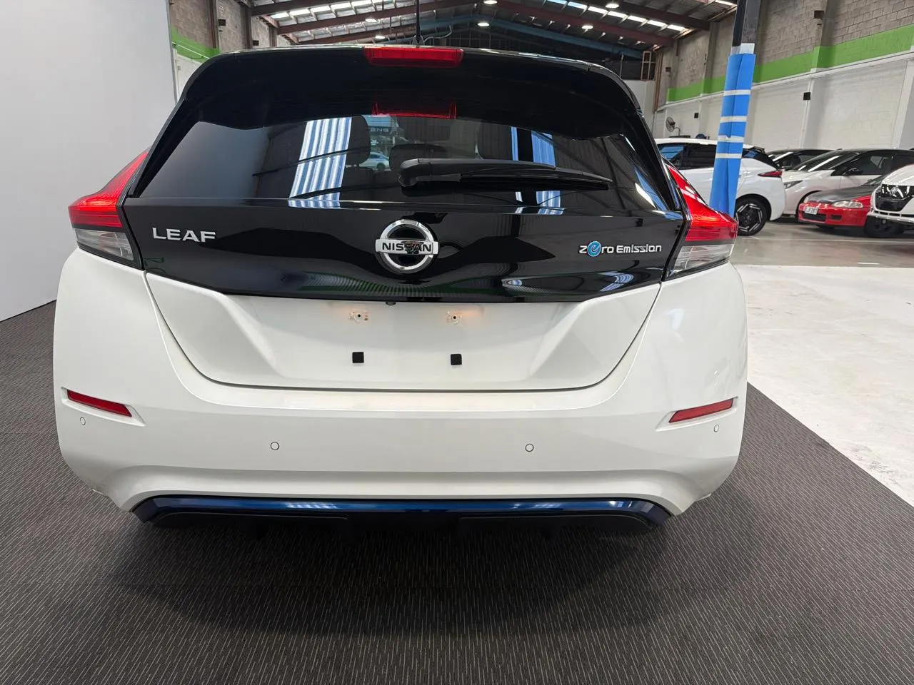 2018 Nissan Leaf G (40kWh), photo 6