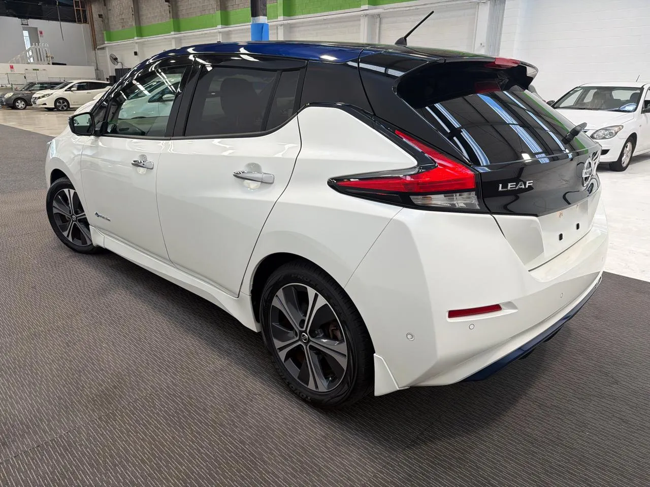 2018 Nissan Leaf G (40kWh), photo 7