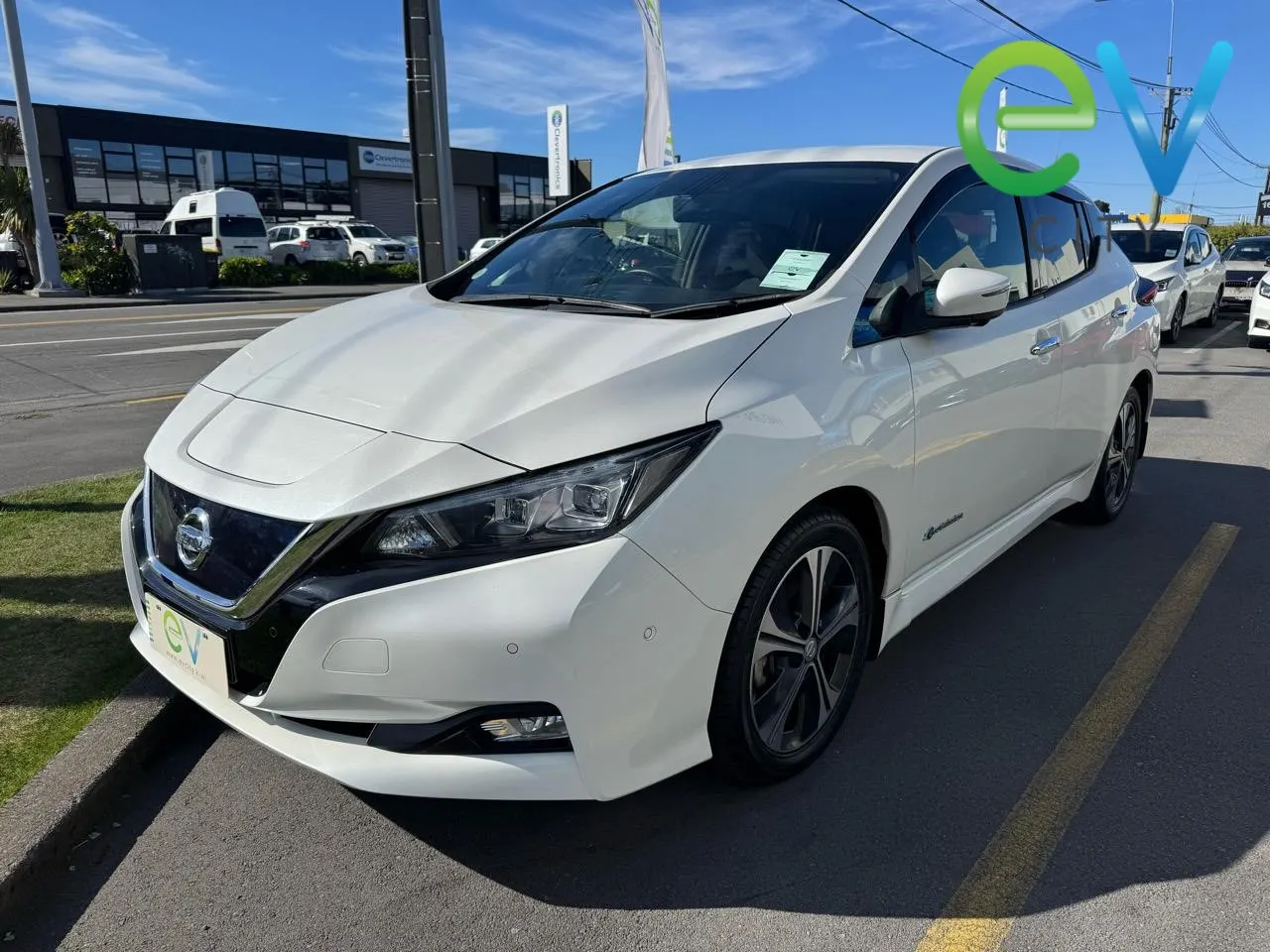 2018 Nissan LEAF G 40kWh Pro Pilot — photo 8