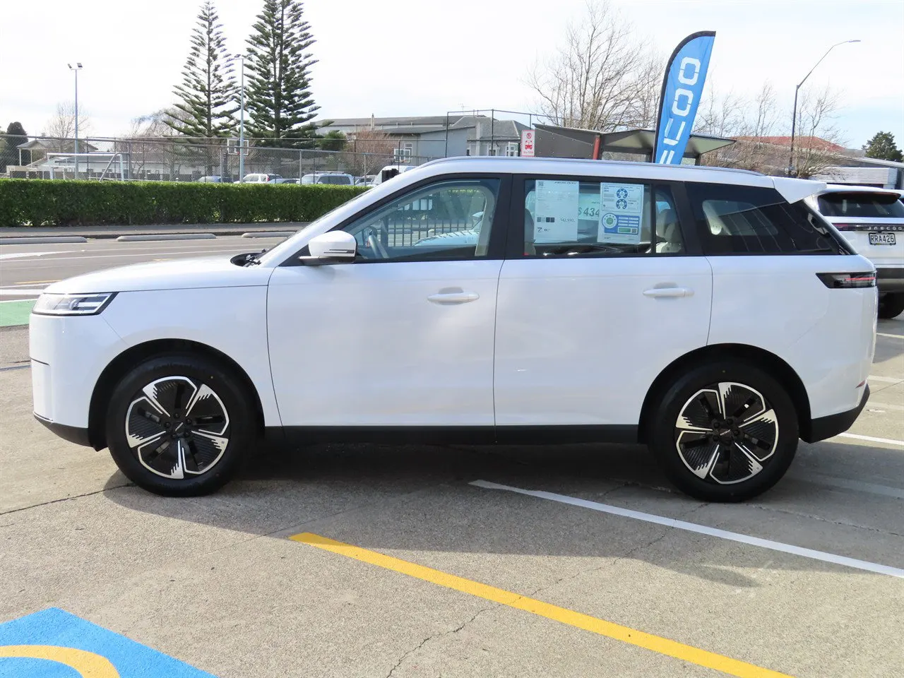 2026 Jaecoo J5 Summit EV - 59 kWh - 402km Range, photo 5